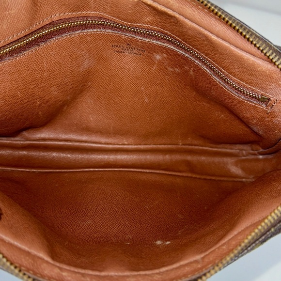 Auth LOUIS VUITTON Vintage Clutch/Wristlet - Picture 7 of 15